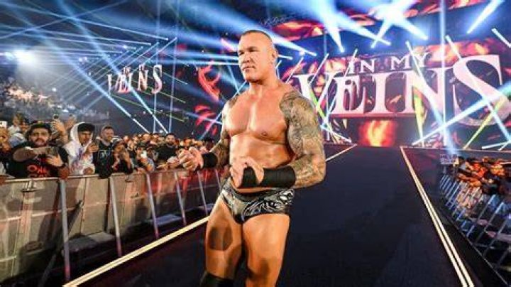 Randy Orton Getting 'Huge' and Lifting Weights For WWE Return More Update