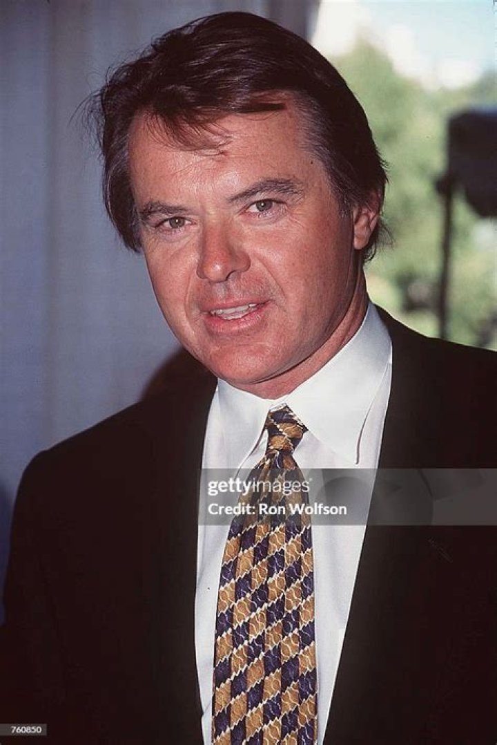 Robert Urich's wife vowed to fight for her dream and their adopted son became a doctor after his
